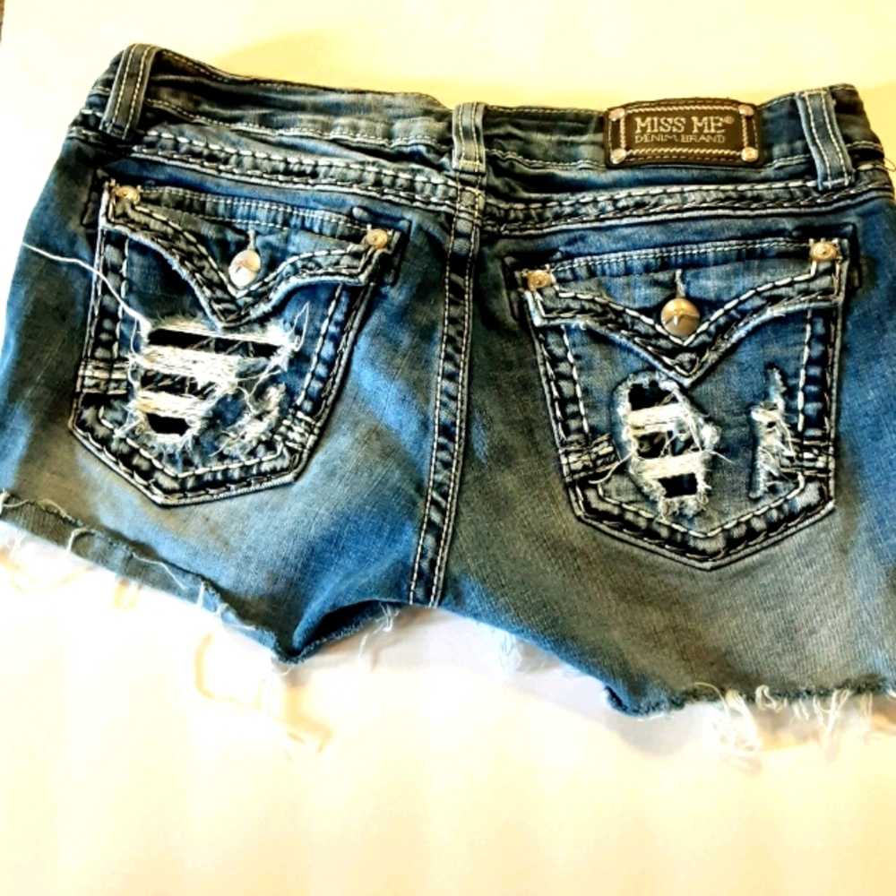 Miss me cut off shorts